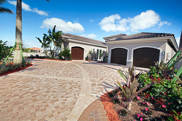 Best Commercial Driveway Pavers  in Maysville, MO